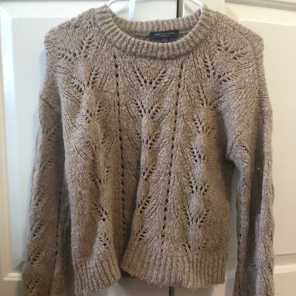 American Eagle Sweater